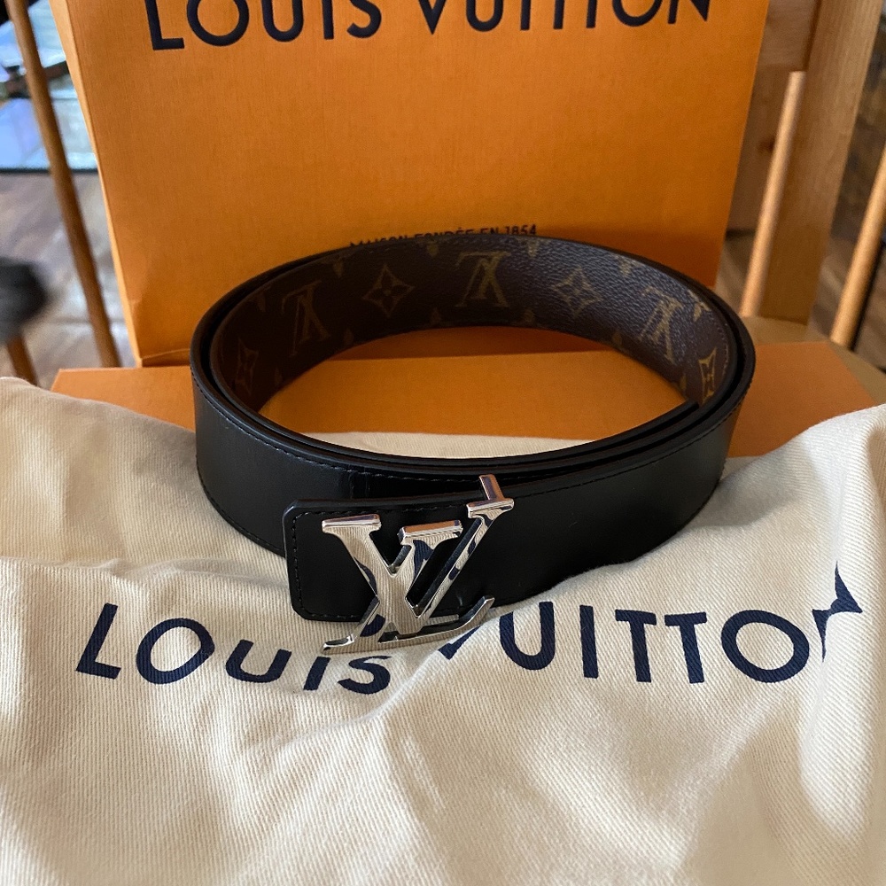 Louis Vuitton Reversible Belt